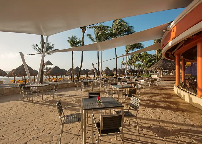 Iberostar Waves Quetzal